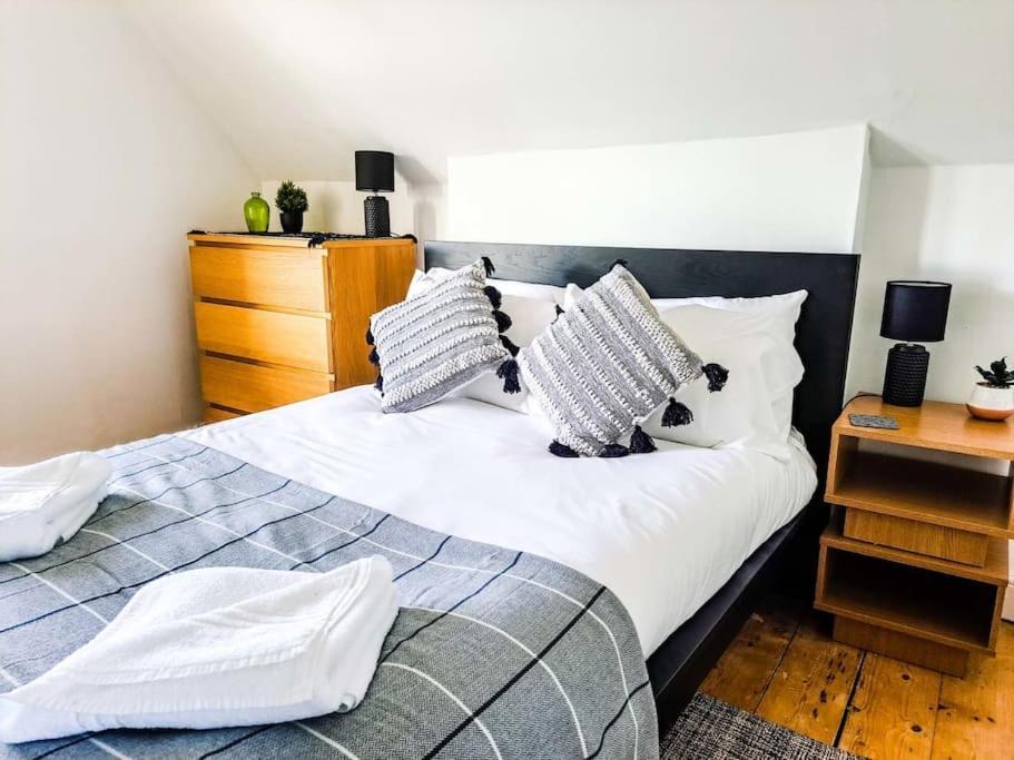 3 Bed Flat Near To Cardiff And Cardiff Bay Apartment Luaran gambar