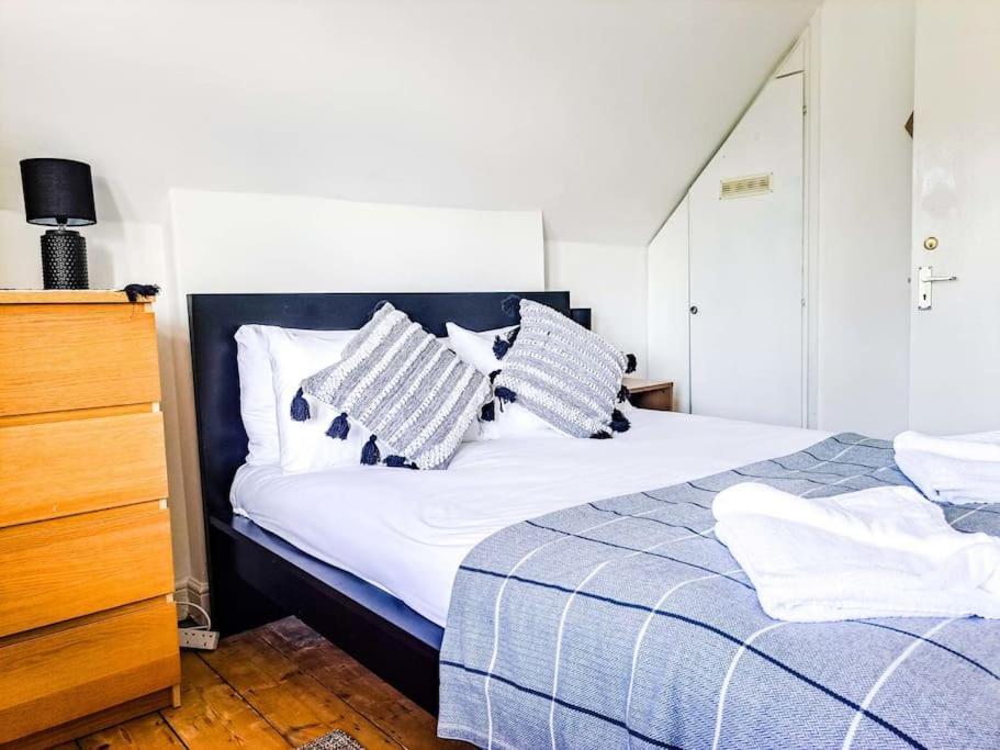 3 Bed Flat Near To Cardiff And Cardiff Bay Apartment Luaran gambar
